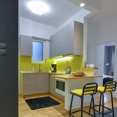 Apartment Phaedra